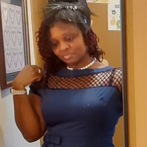 Meet your Posher, Danice - Picture 2 of 3